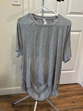 Under Armour Shirt with open back